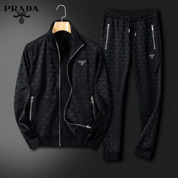 Picture of Prada Sweater Suits _SKUPradaM-4XL24cr47942115